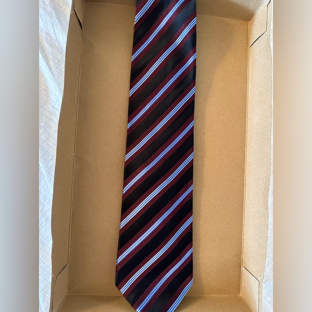 Men tie